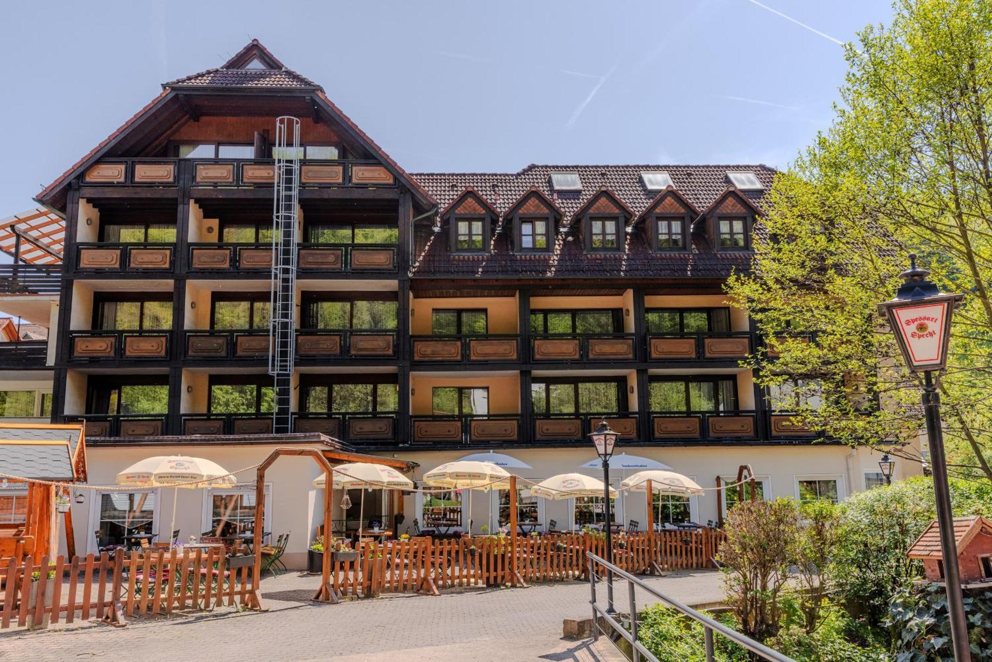 Landgasthof Zur Linde Heimbuchenthal Εξωτερικό φωτογραφία